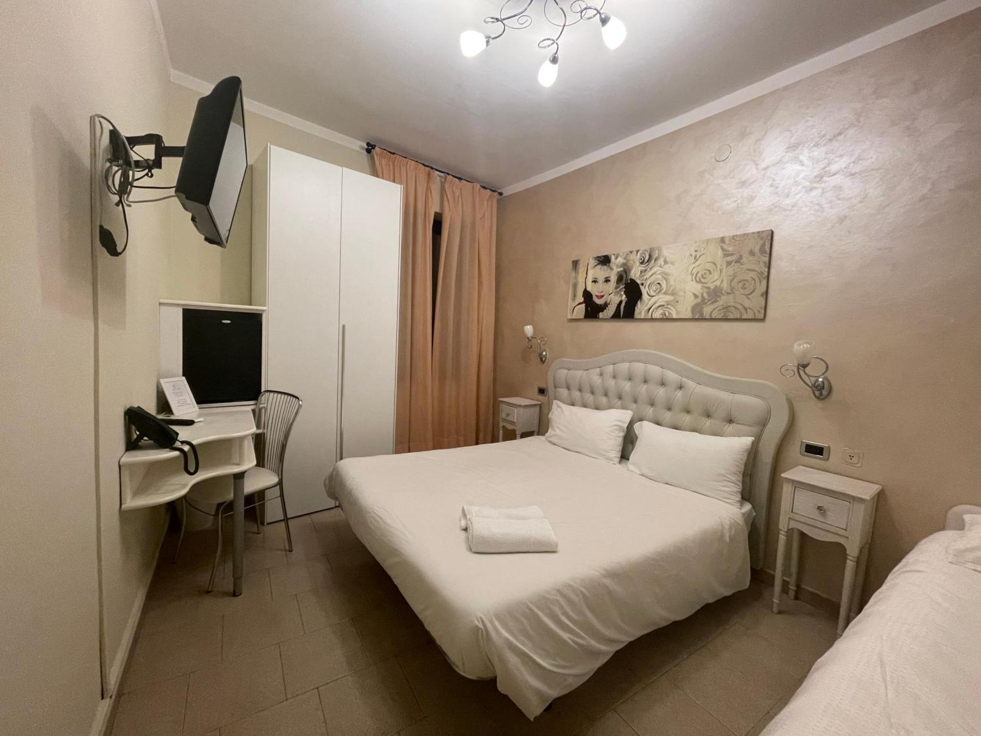 Hotel Central Giacomini 萨罗 外观 照片