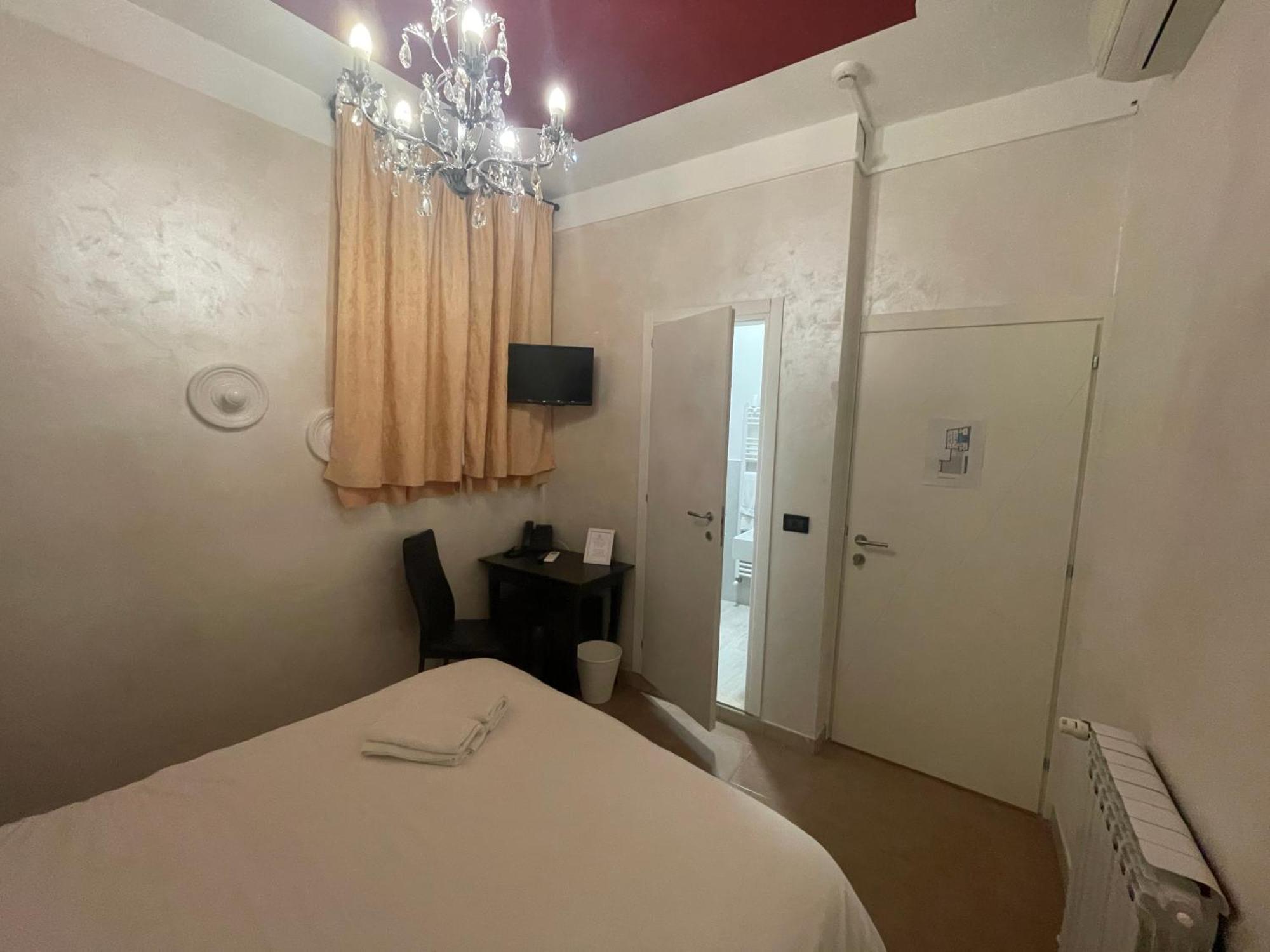 Hotel Central Giacomini 萨罗 外观 照片